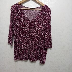 Daisy Fuentes Plum and Pink Floral Print V-Neck Tunic Top, Size Large